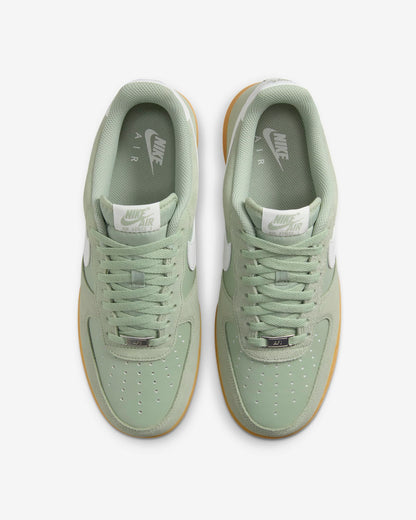 Nike - Air Force 1 '07 LV8